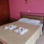 Marialenas House